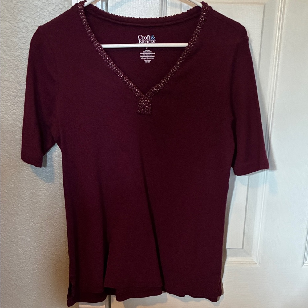 Croft & Barrow Women's Burgundy Short Sleeve Top